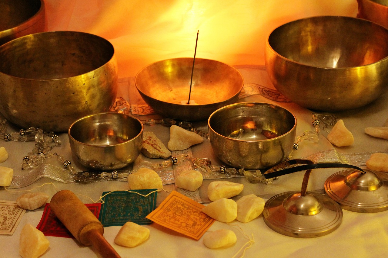 singing bowl, singing bowls, singing bowl massage, massage, sound, shell, peel, metal, bronze, brass, gold, meditation, instrument, tibet, tibetan sound bowls, esoteric, therapy, sound bowls set, therapy klangschalenset, health, quiet, recreation, relaxation, relax, singing bowl, singing bowl, singing bowl, singing bowl, singing bowls, singing bowls, bronze, tibet, tibet, tibet, tibet, tibet
